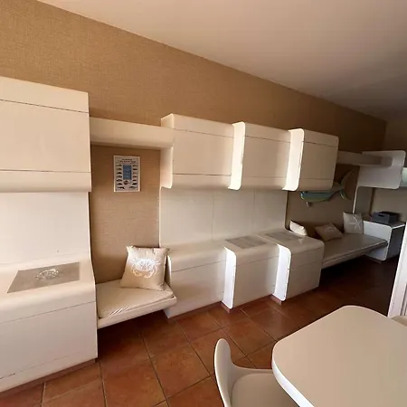 3 Pieces, Piscine Privee, Proche - Port Camargue - Fr-1-731-74 *