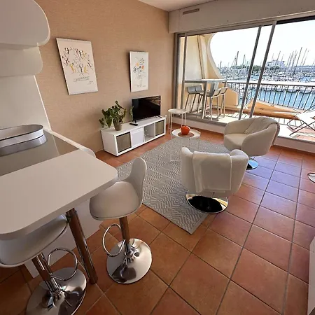 3 Pieces, Piscine Privee, Proche - Port Camargue - Fr-1-731-74 Apartmán *