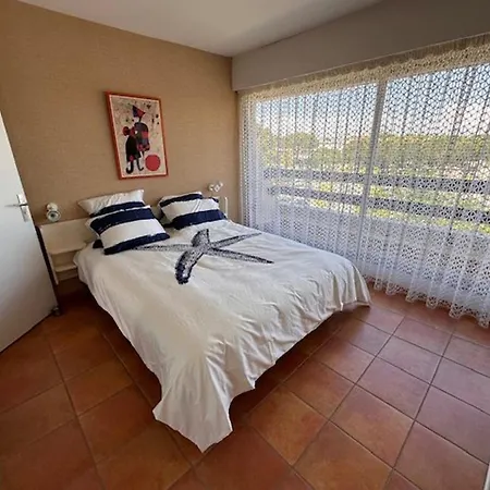 Apartmán 3 Pieces, Piscine Privee, Proche - Port Camargue - Fr-1-731-74 *