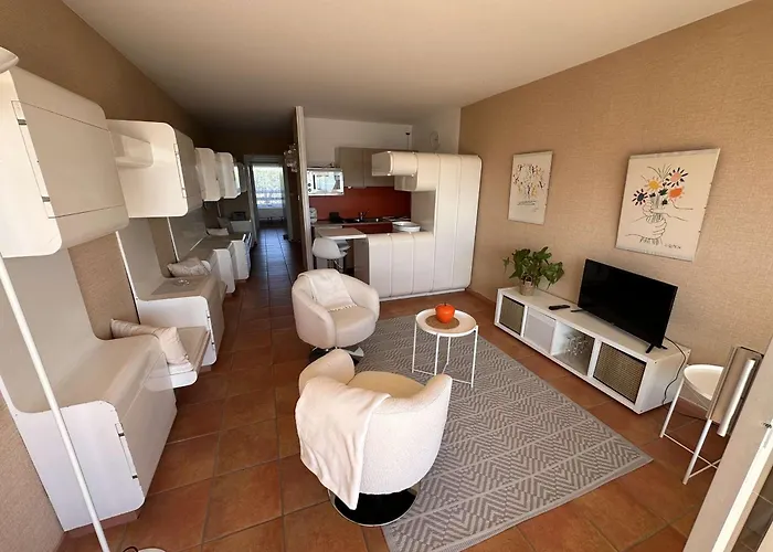 Apartman 3 Pieces, Piscine Privee, Proche - Port Camargue - Fr-1-731-74