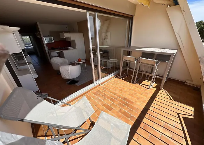 3 Pieces, Piscine Privee, Proche - Port Camargue - Fr-1-731-74 Apartman