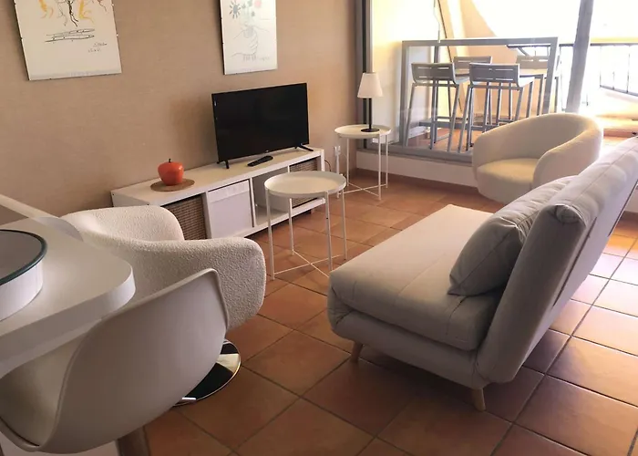 3 Pieces, Piscine Privee, Proche - Port Camargue - Fr-1-731-74 Apartman *